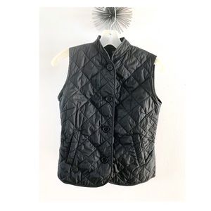 Gap vest